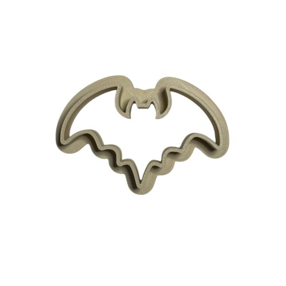 🍪3/$12 SALE🍪Bat Halloween Cookie Cutter - Picture 1 of 3